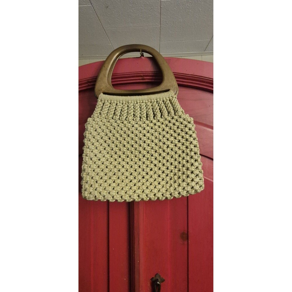 Vintage 70s Macrame Handbag Wood Handles Boho Hippie Cream Knit Mesh Purse EUC